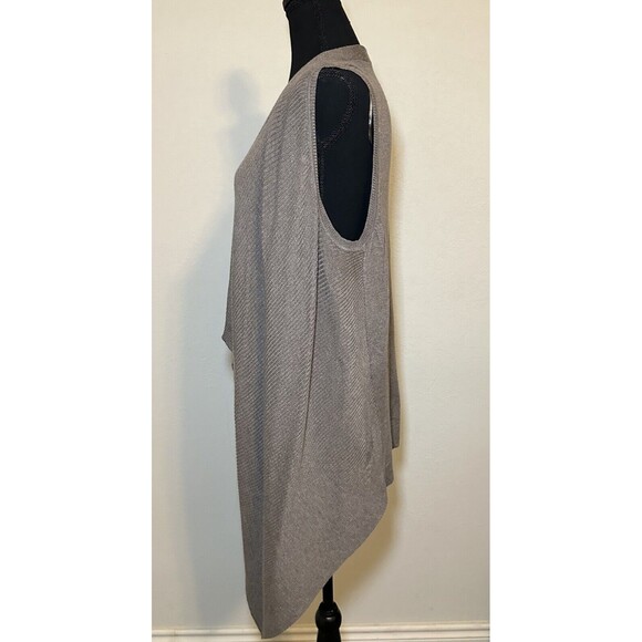 Women's Apt 9 Light Brown Sleeveless Cardigan Sweater SIZE MEDIUM‎ NWT - Picture 2 of 5